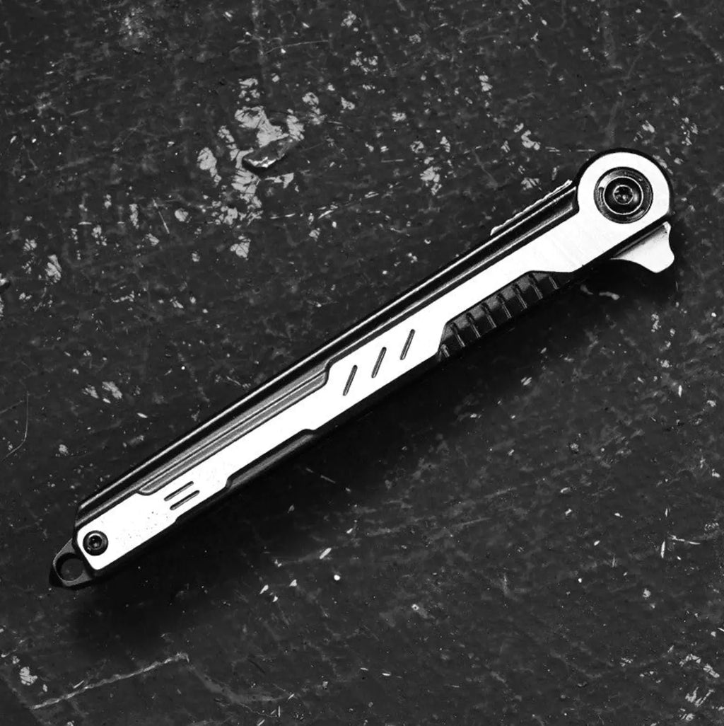 VanguardMech V-1 | Multi-Task Emergency Survival Folder