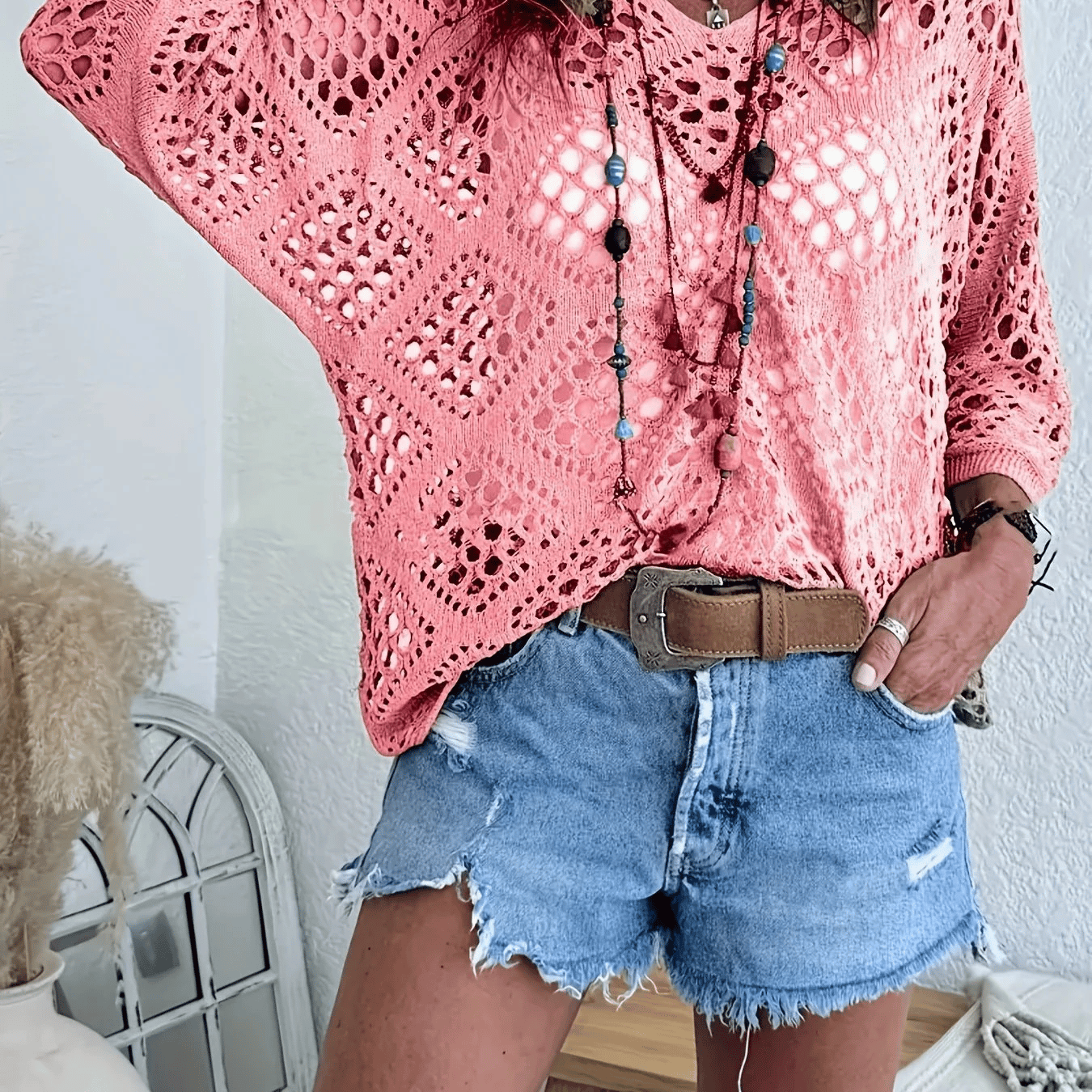 💥2026 HOT SALE💥Women's Bohemian-Inspired Beige Crochet Top with V-Neck