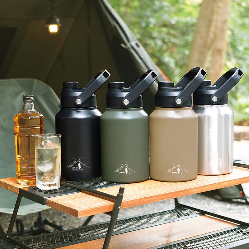 64oz Large-Capacity Stainless Steel Space Bottle: Leak-Proof, Convenient Handle