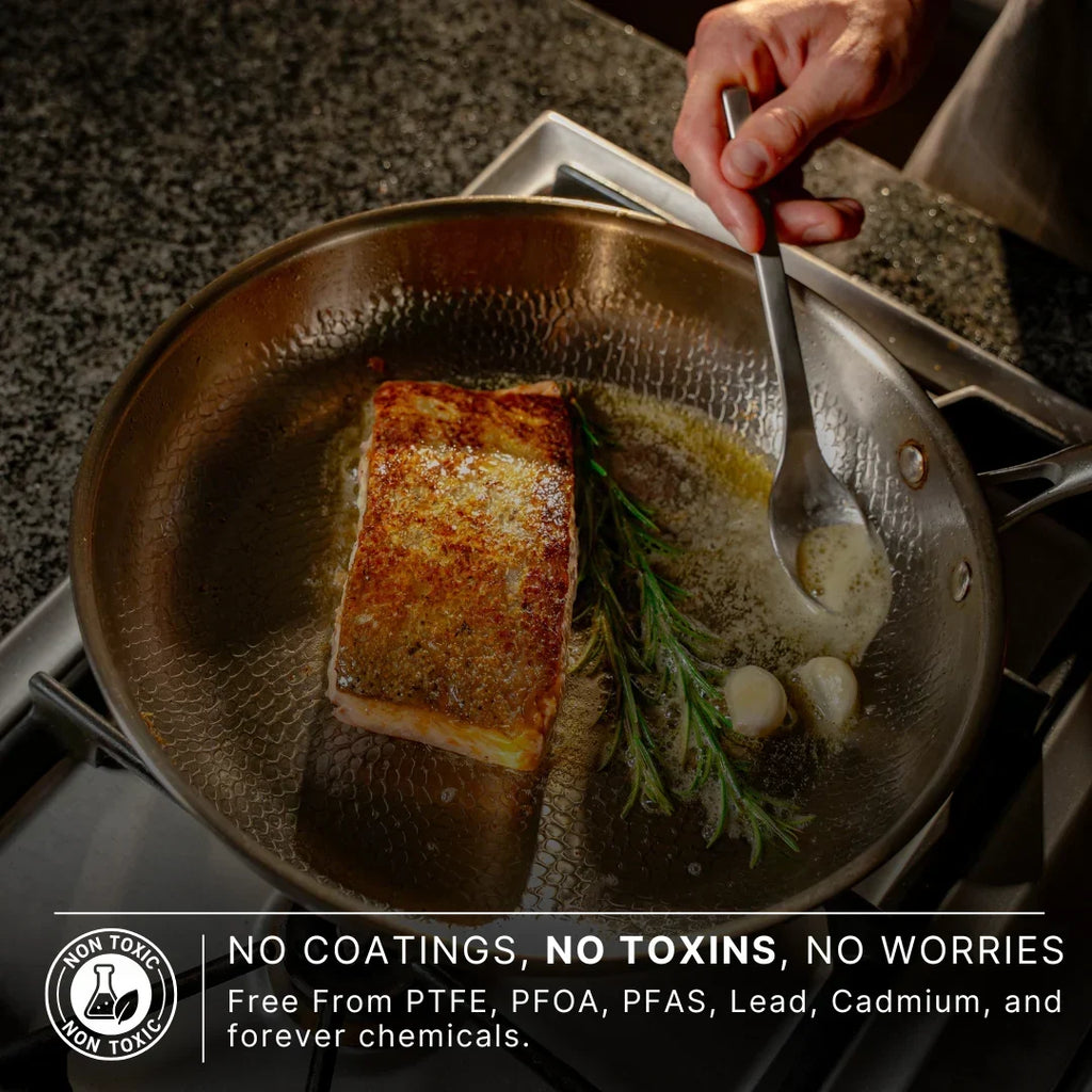 2026 Bestselling Titanium Alloy Frying Pan (200,000 units sold): Uncoated, fast heating, durable, wear-resistant, a must-have for every household.