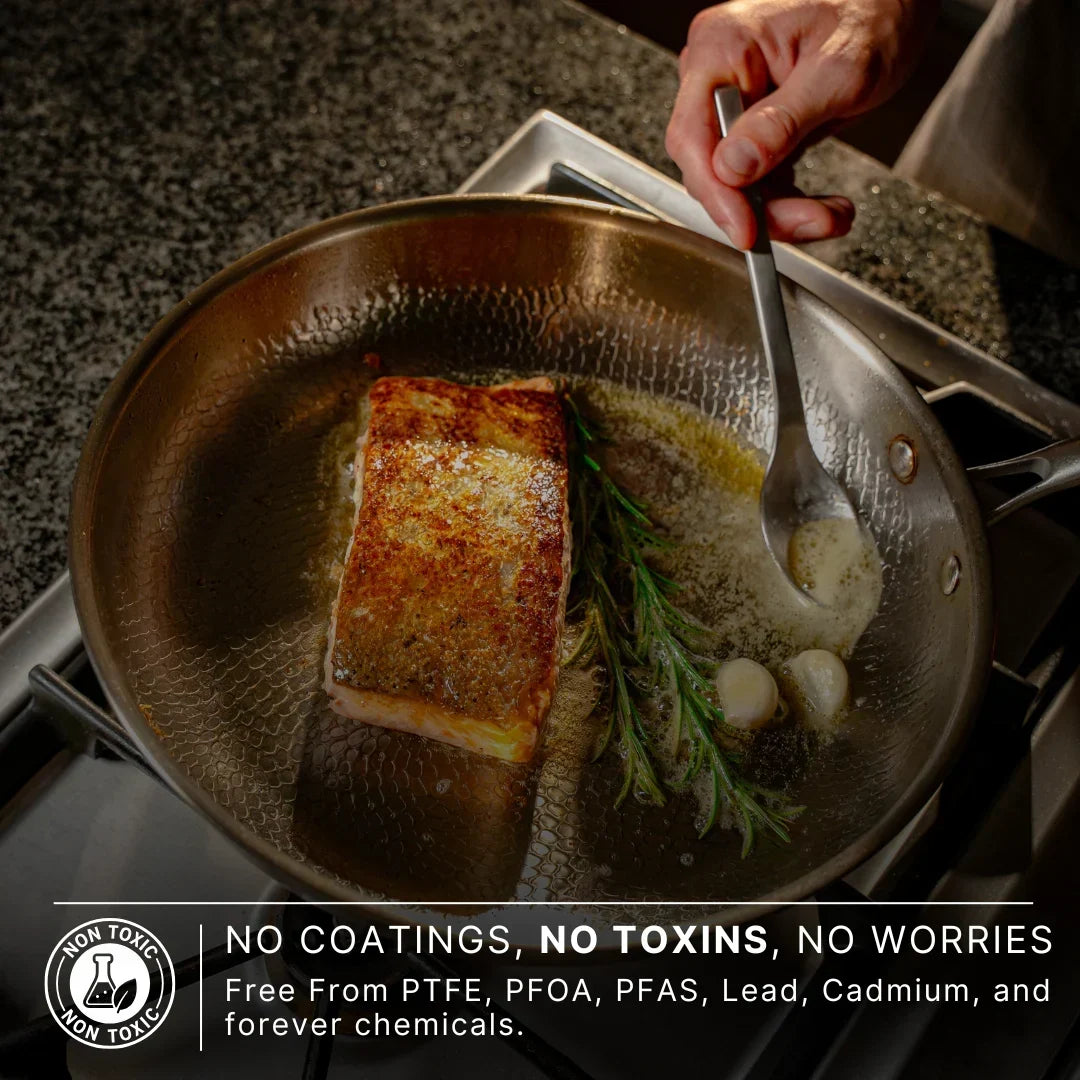 2026 Bestselling Titanium Alloy Frying Pan (200,000 units sold): Uncoated, fast heating, durable, wear-resistant, a must-have for every household.