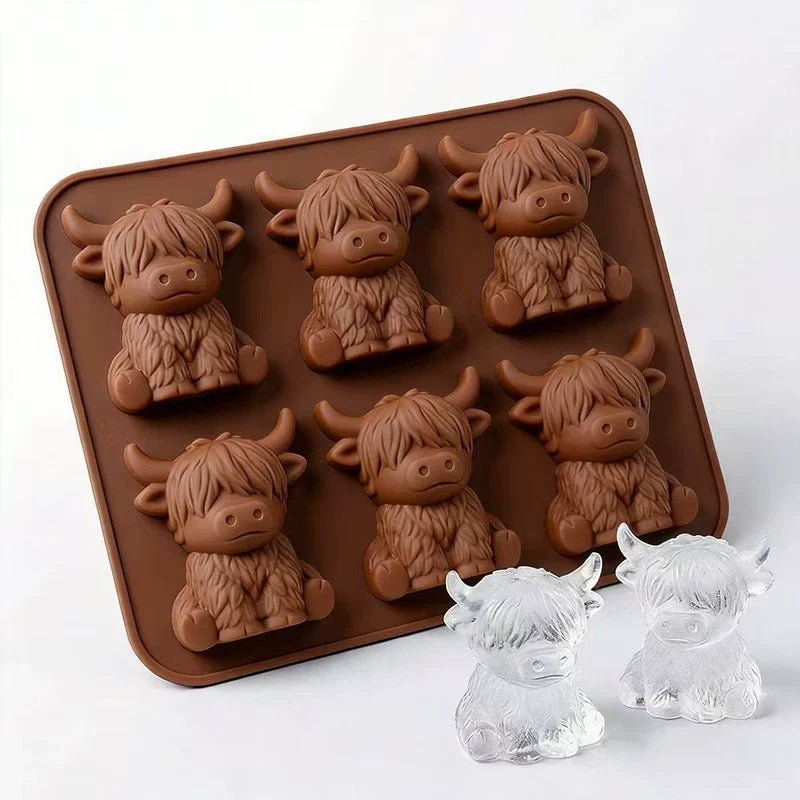 🐮 Last Day Deal - Highland Cow Ice Cube Mold for Drinks & Gifts