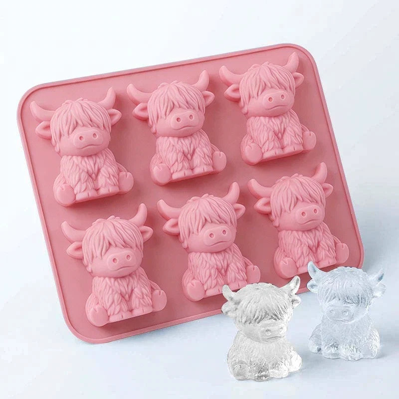 🐮 Last Day Deal - Highland Cow Ice Cube Mold for Drinks & Gifts