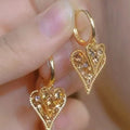 📢📢50% OFF !! ⏰Elegant Sparkling Heart Hoop Earrings