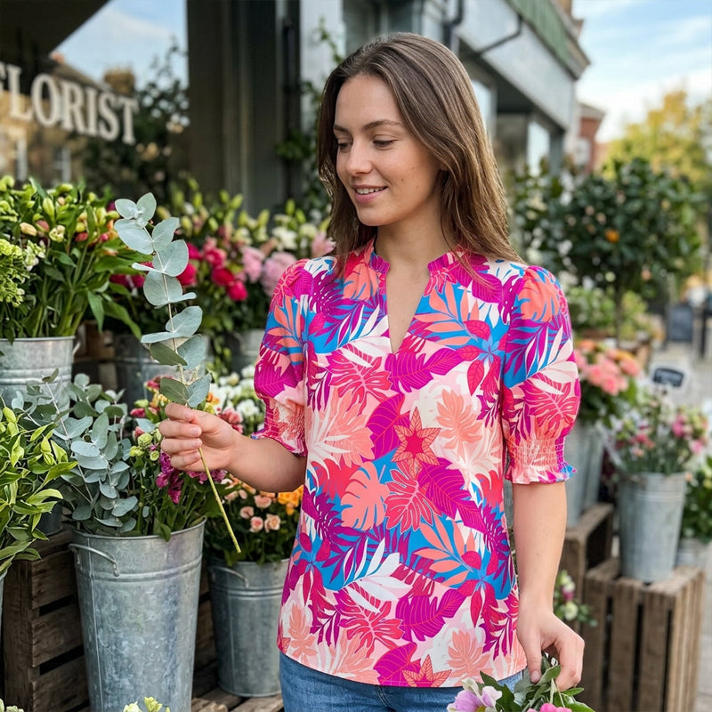 ✨ Women’s Casual Floral Short Sleeve Shirt